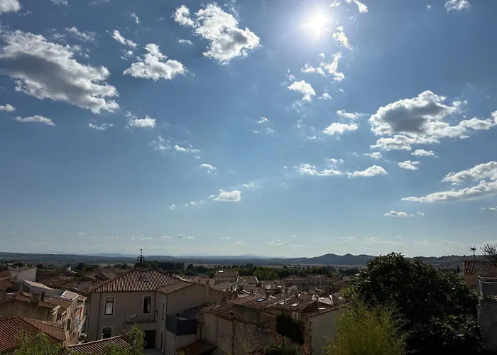 Dans Village Typique Du Sud